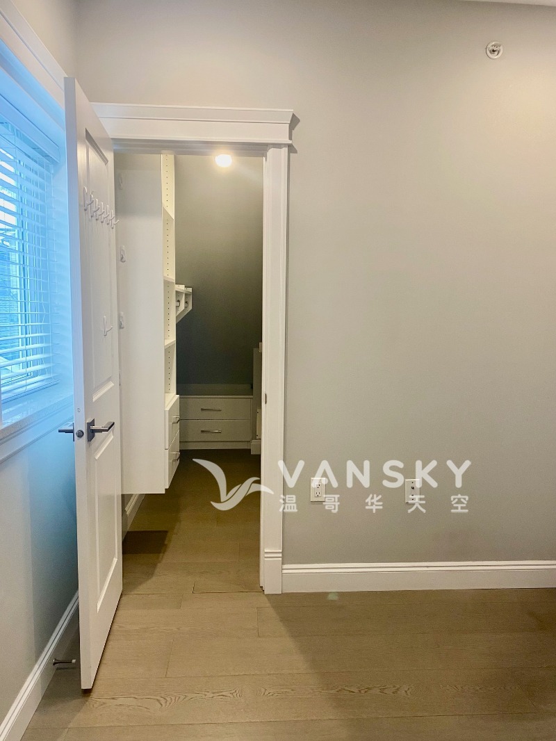 250902171906_IMG_2976 1.jpg